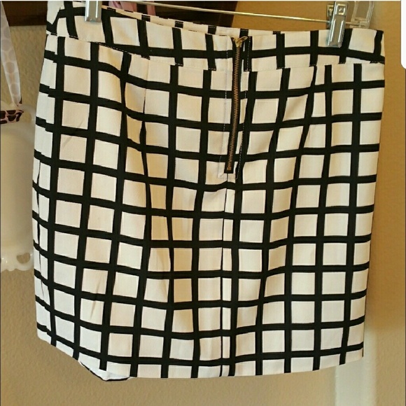 Forever 21 Faux Wrap Skirt with gold hardware. - Picture 3 of 4